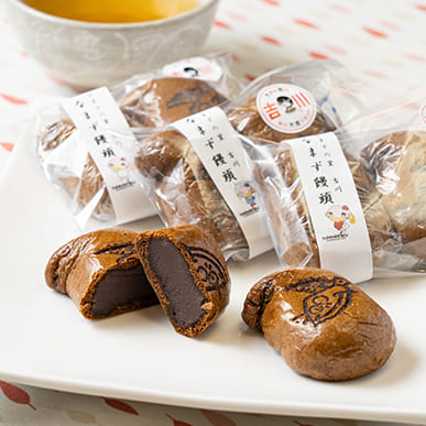 名物・なまず饅頭